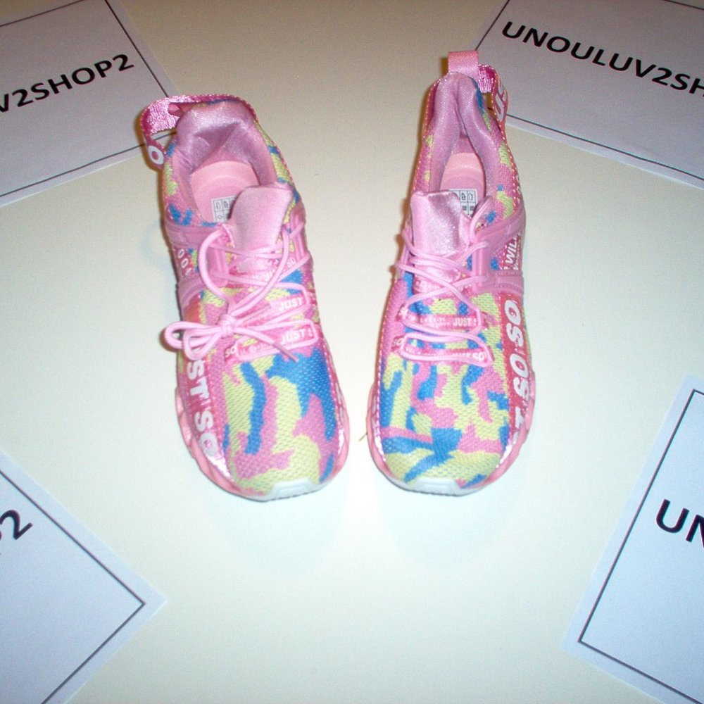 JUST SO SO Womens Athletic shoes  SIZE 9.5/ or EUR 41